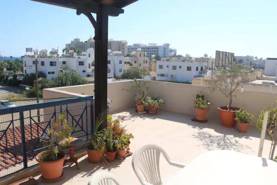 Ria Beach Sea View Apartment Pyla Exterior foto